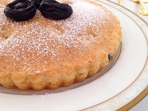 朝食＆おやつに♩混ぜるだけ簡単！プルーンケーキ